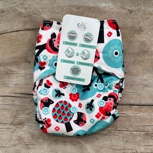Lalabye Baby, NEWBORN size cloth diapers reusable. Hook and Loop *NEW*